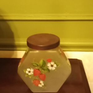 Westmoreland glass cookie jar vintage.